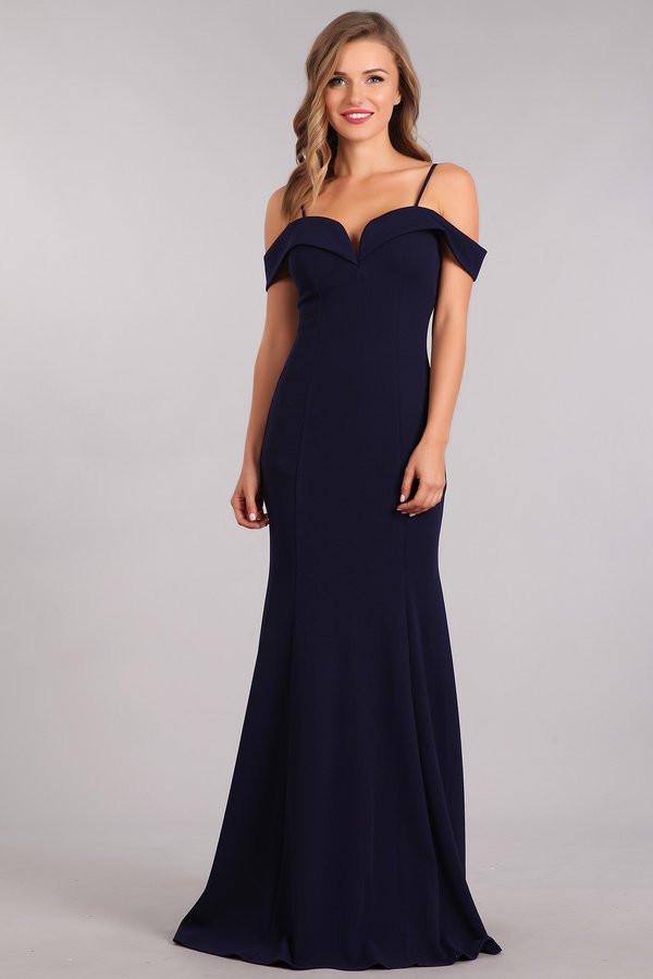 Solid Mermaid Maxi Dress In A Fit And Flare Silhouette With A Layered ...
